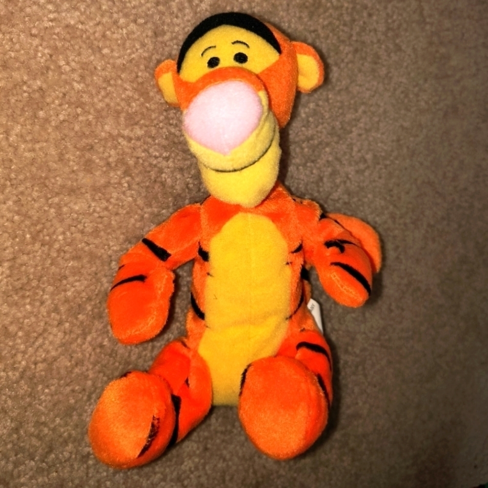 Orange Plush Tiger Toy Tigger Winnie the Pooh vintage 1990s Mattel stuffed anima